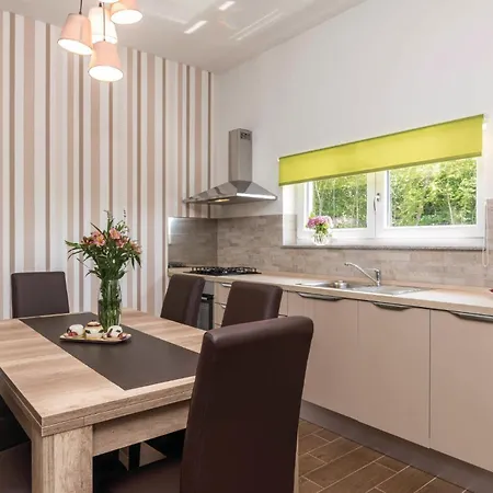 Two-bedroom In Vodnjan *